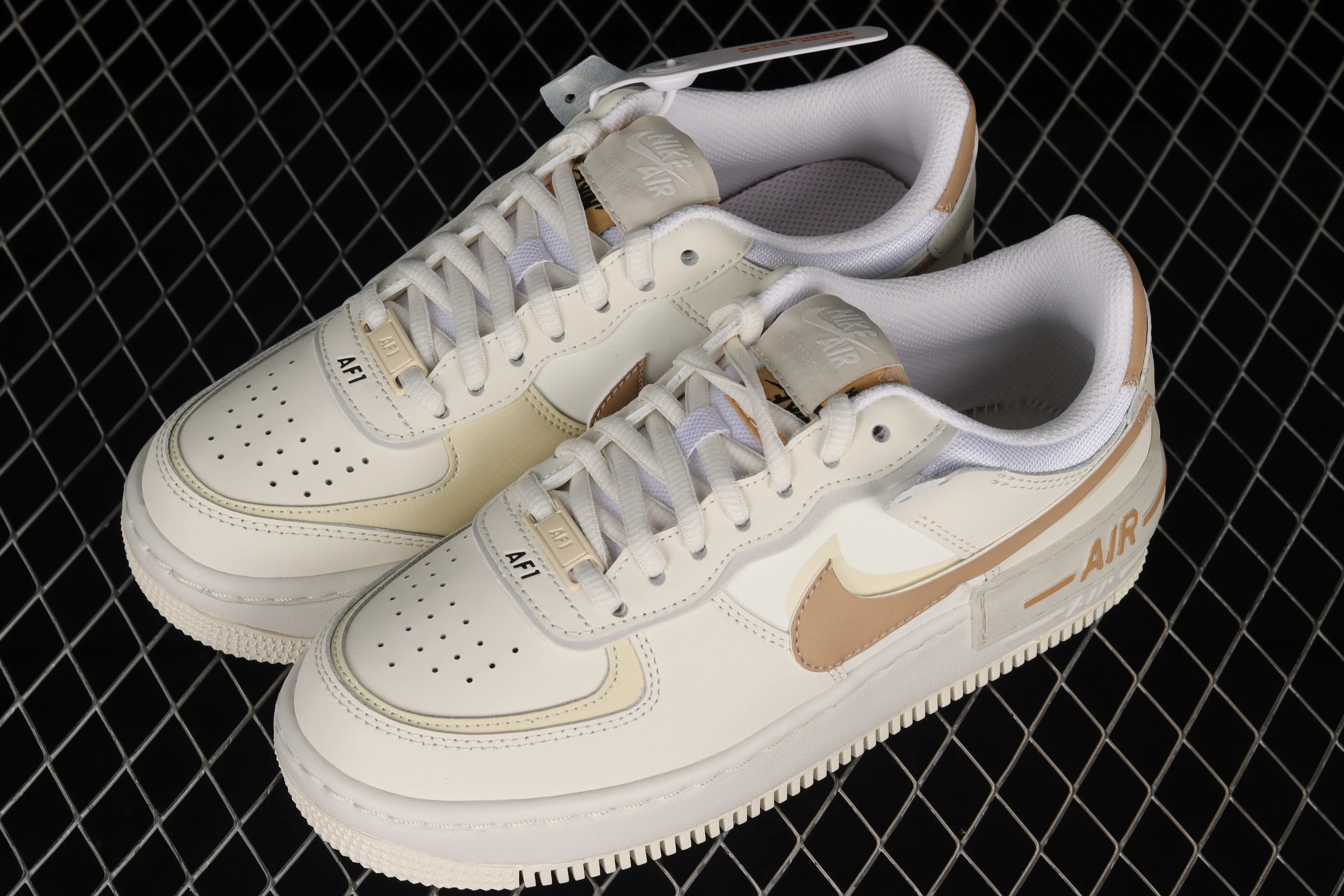 All Categories Nk Air Force 1 Air Force Series Nk Air Force 1 Shadow Air Force Lightweight Increase Nk Air Force 1 Shadow Air Force One Lightweight Increase Low-top Versatile Sneakers CI0919-116